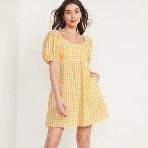 NEW Old Navy Yellow & White Gingham Seersucker Puff Sleeve Dress Sz M Babydoll